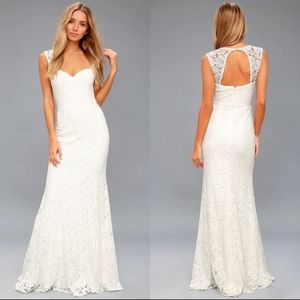 NWT Lulu's Rosetta Lace Wedding Dress Size Medium & Size Small Available